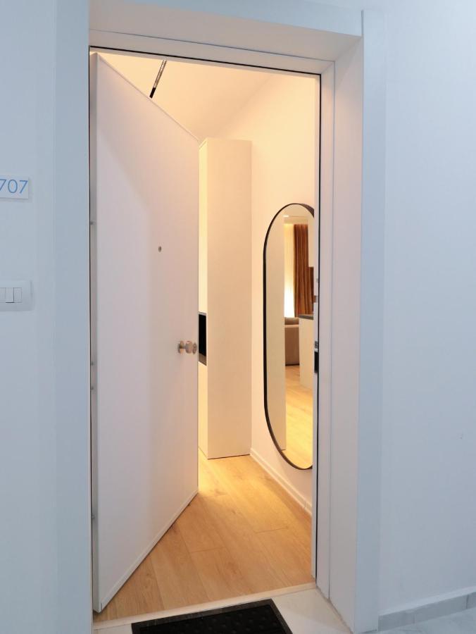 Luxury Rooftop 23 Tirana Exterior foto
