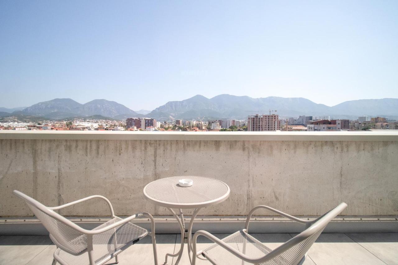 Luxury Rooftop 23 Tirana Exterior foto